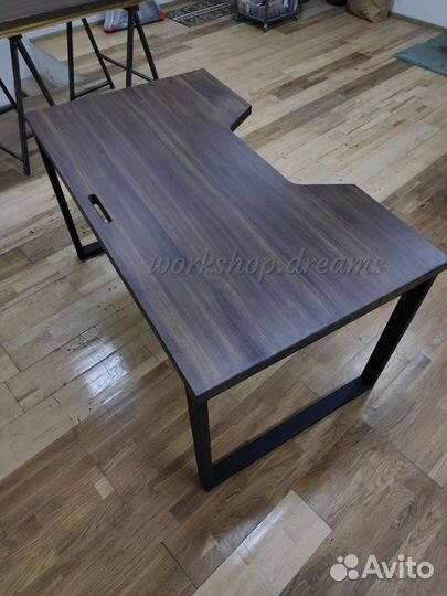 Компьютерный стол, любые размеры