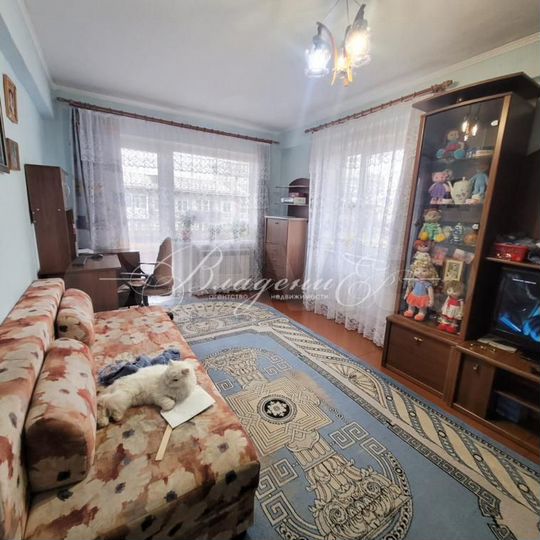 2-к. квартира, 40 м², 5/5 эт.