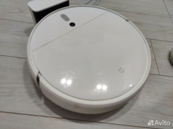 Xiaomi Mijia Sweeping Vacuum Cleaner 1C