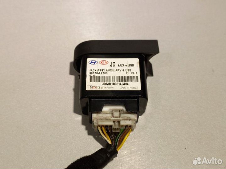 Блок USB Kia Ceed 2 универсал G4FG 2018