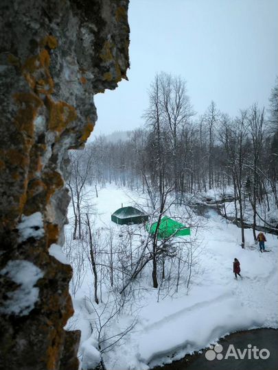 Зимняя туристическая палатка шатер под печь