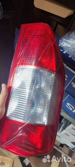 Фонарь задний Мерседес sprinter