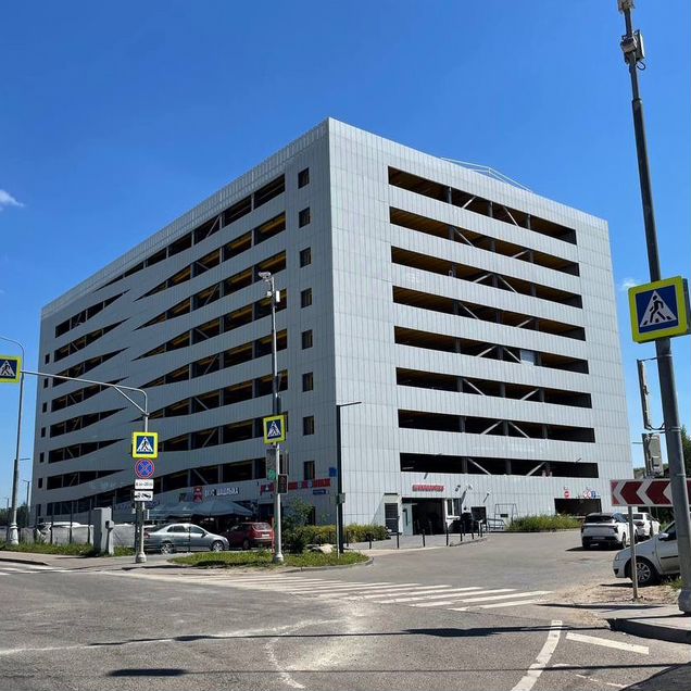 Машиноместо, 14 м²