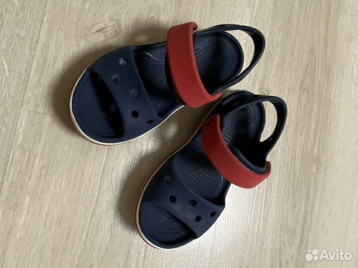 Crocs c9