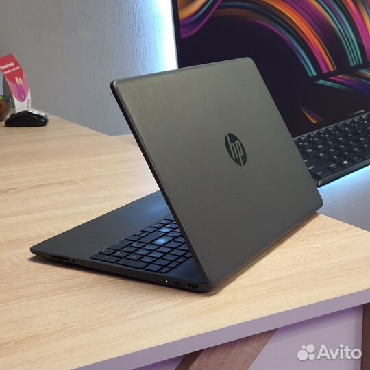 Ноутбук HP Pentium Silver N5030/SSD 256gb/Full HD