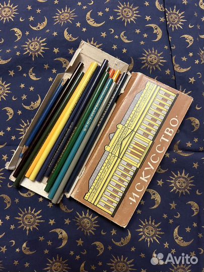 Цветные карандаши СССР Искусство