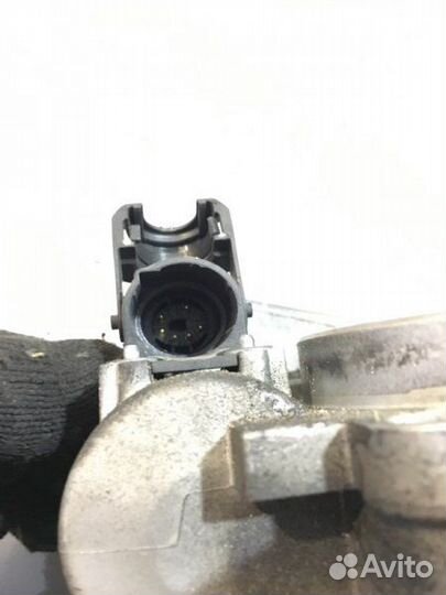 Дроссельная заслонка Mercedes-Benz E-Class W210