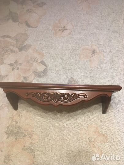 Полка настенная для икон