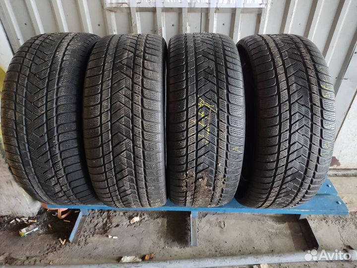 Pirelli Scorpion Winter 275/45 R21 107V