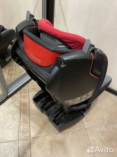 Автомобильное кресло maxi cosi tobi