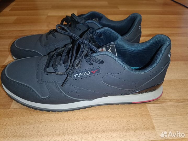 Кроссовки мужские