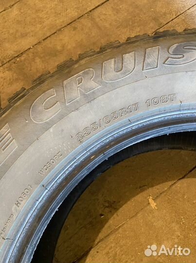 Bridgestone Ice Cruiser 7000 235/65 R17