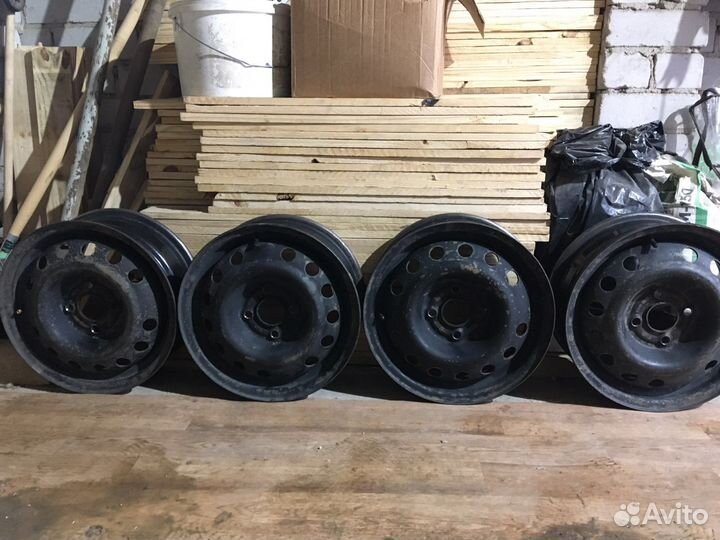 Колесные диски штампованные R14