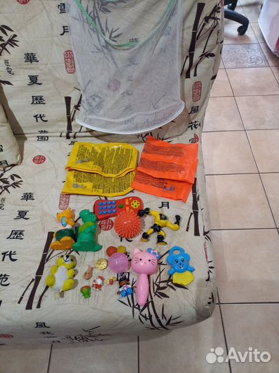 Детские развивающие игрушки пакетом