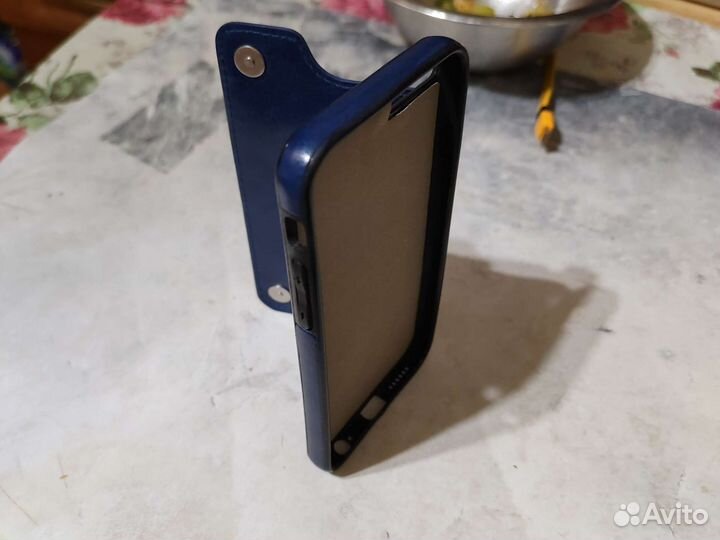 Чехол-книжка на iPhone 6