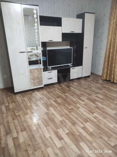 2-к. квартира, 64 м², 5/5 эт.