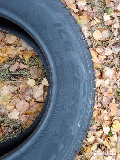 Pirelli Ice Zero FR 225/65 R17 106