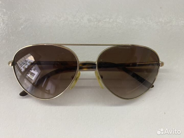 Солнцезащитные очки женские prada