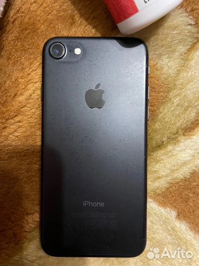 iPhone 7, 32 ГБ