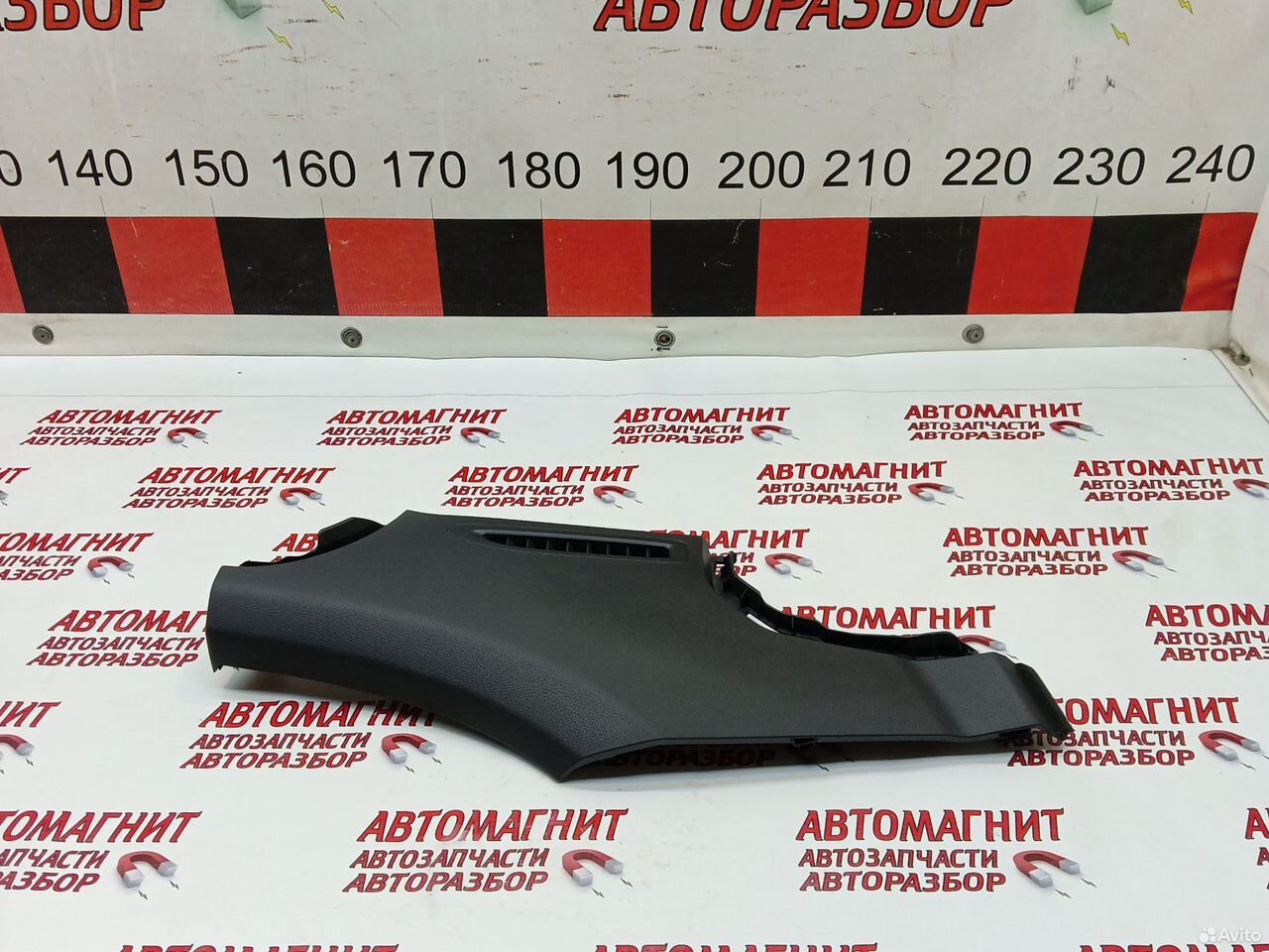 Накладка торпеды левая Voyah Dream