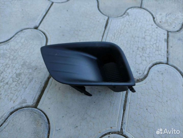 Заглушка птф левая Toyota Land Cruiser 150 Prado