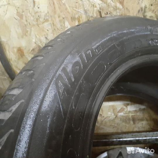 Michelin Alpin A4 205/55 R16