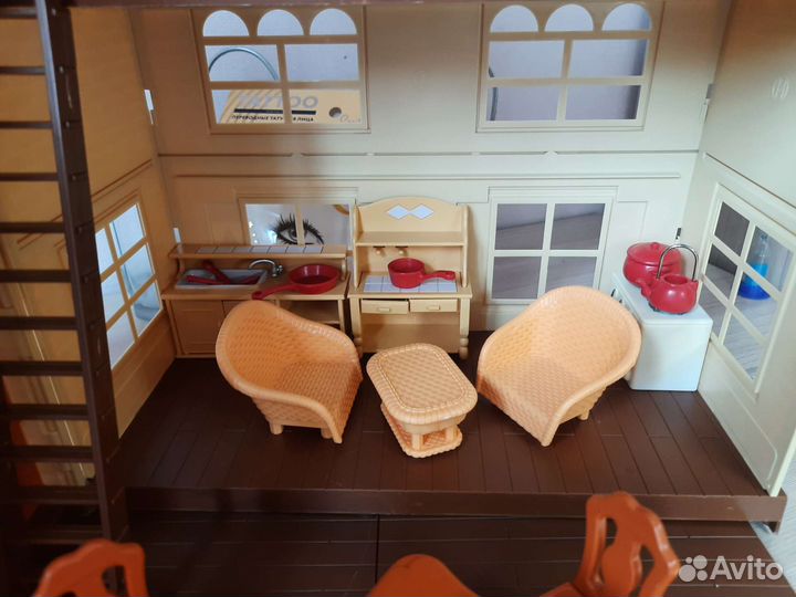 Sylvanian Families большой дом со светом