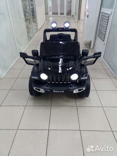 Детский электромобиль Jeep