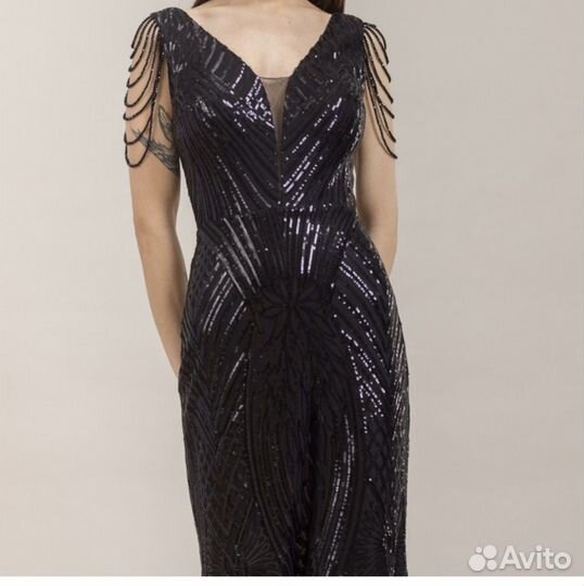 Шикарное вечернее платье