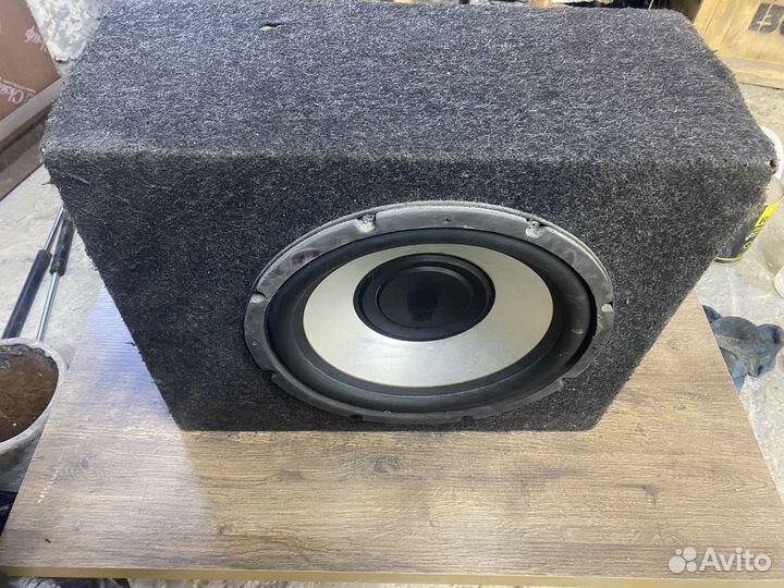 Активный сабвуфер бас бочка