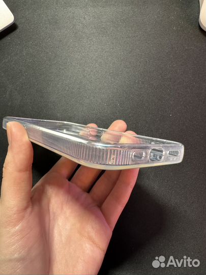 Чехол на iPhone 15