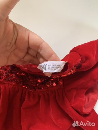 Платье нарядное для девочки 3-4 года