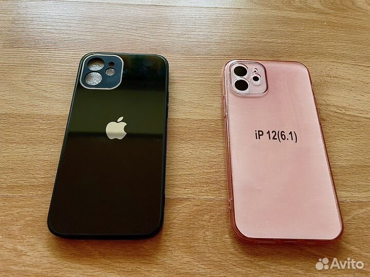 Чехол на iPhone 12