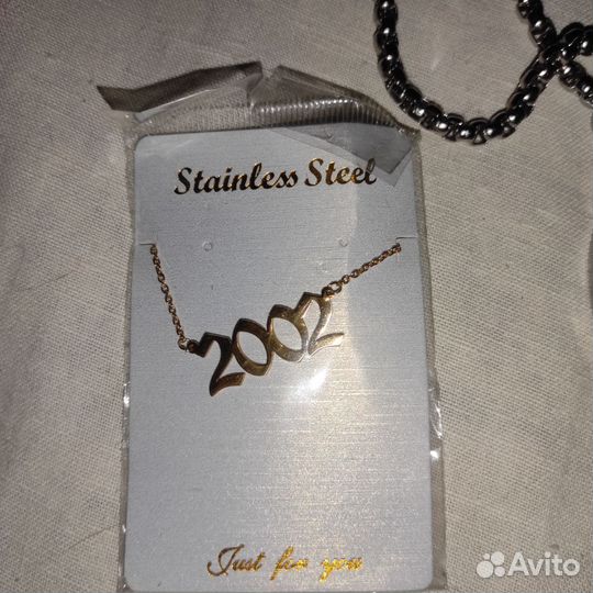 Подвески, кулоны