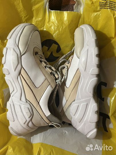 Кроссовки tofa 36 размер