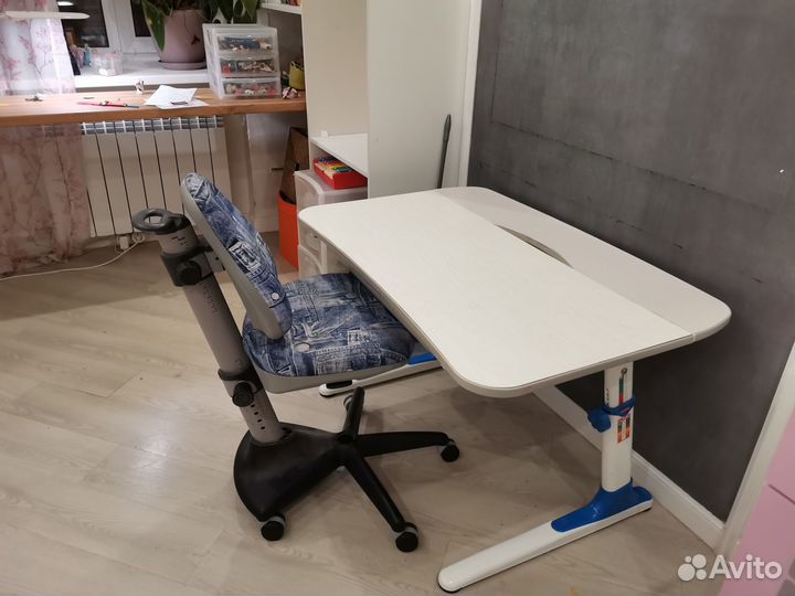 Растущая парта и стул бу