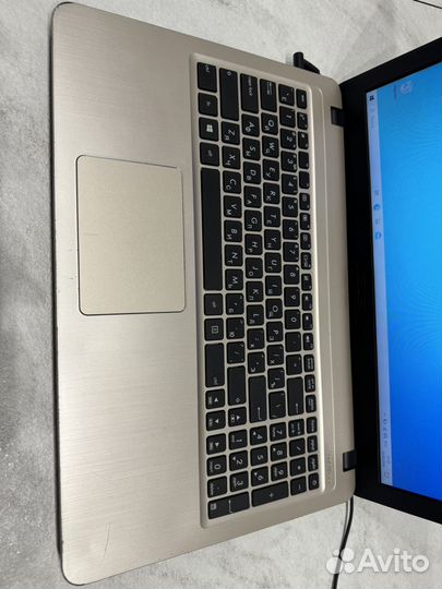 Ноутбук Asus X540L i3-5005u