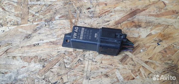 Реле свечей накала Volkswagen Tiguan 2007-2011