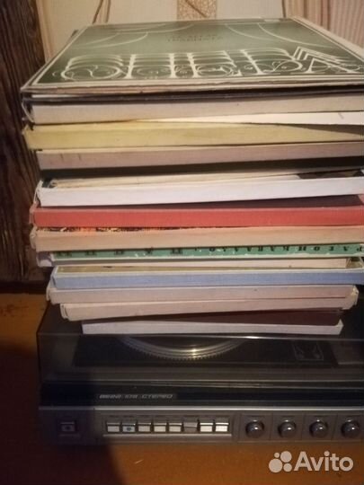 Проигрыватель и пластики СССР