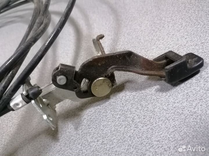 Трос лючка бензобака Kia Joice 1999-2003