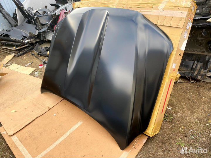 Капот Toyota Land Cruiser 300 новый оригинал