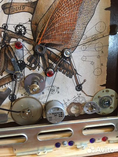 «Богомол» панно в стиле стимпанк