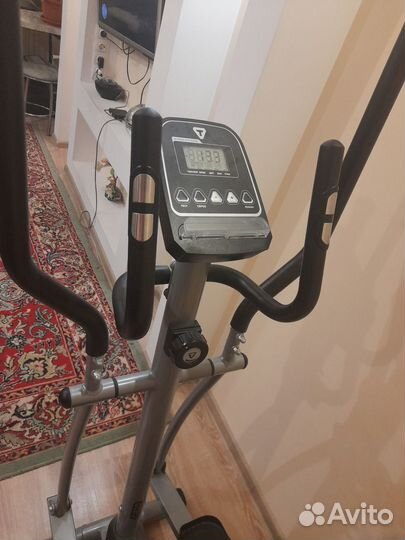 Эллиптический тренажер