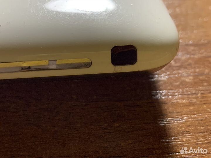 Корпус iPhone 3g-3gs,белый,16гб.б/у