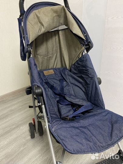 Коляска Maclaren