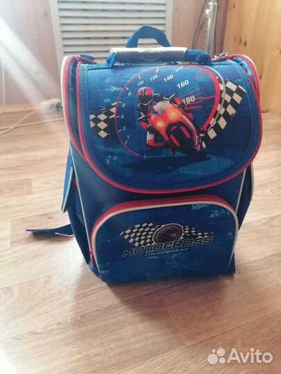 Ранец школьный