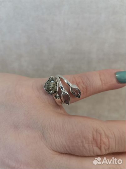 Пирит с алмазами херкимера кольцо в серебре 925