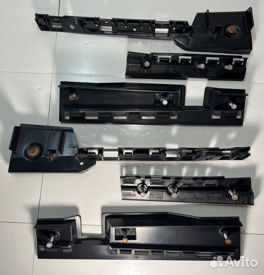 Кронштейн левого порога BMW E87