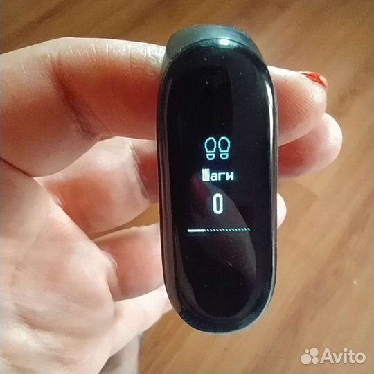 Фитнес браслет mi