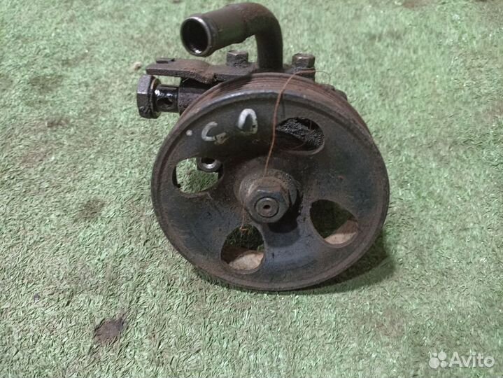 Насос гур Hyundai Santa Fe II (2005—2010)